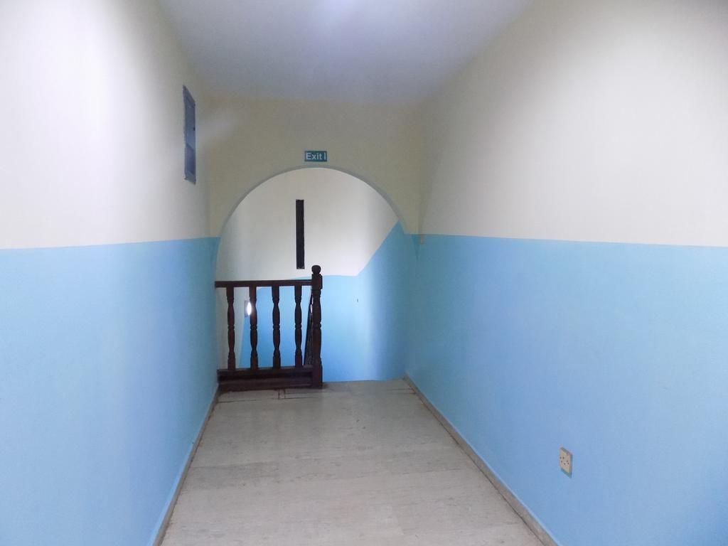 Posh Apartments And Hotel Ikeja Luaran gambar