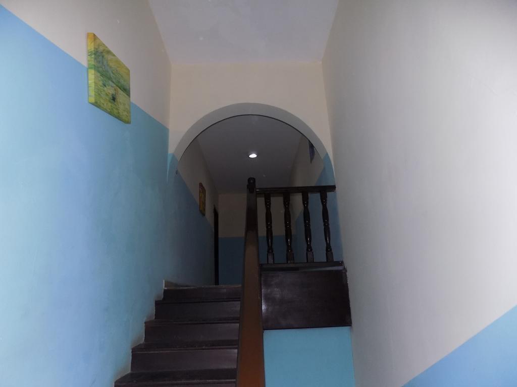 Posh Apartments And Hotel Ikeja Luaran gambar
