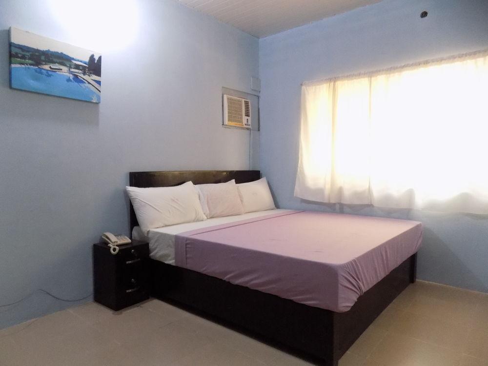 Posh Apartments And Hotel Ikeja Luaran gambar
