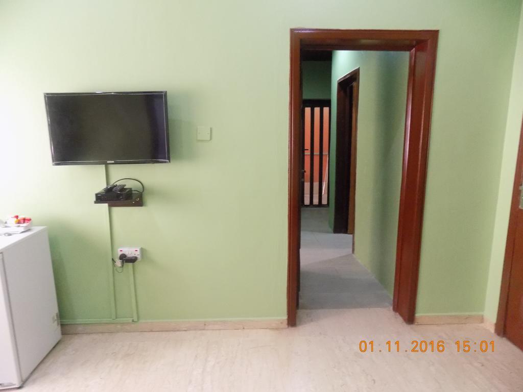 Posh Apartments And Hotel Ikeja Luaran gambar
