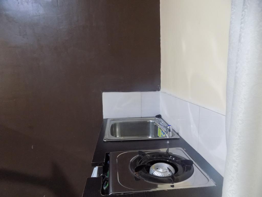 Posh Apartments And Hotel Ikeja Luaran gambar