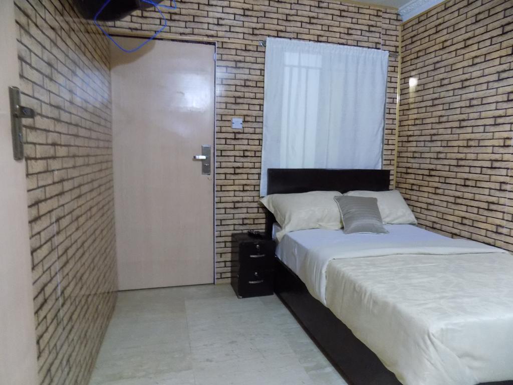 Posh Apartments And Hotel Ikeja Luaran gambar