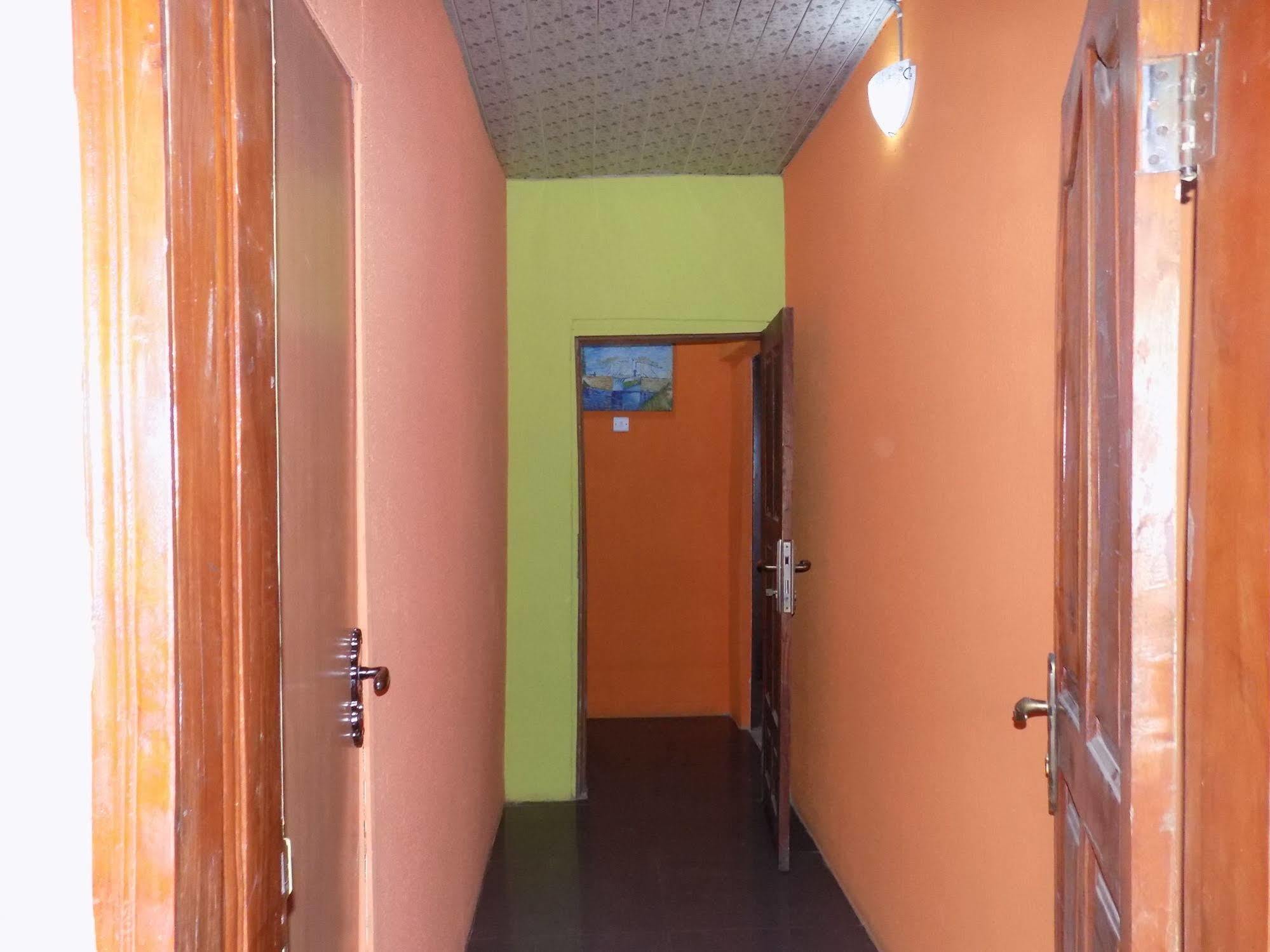 Posh Apartments And Hotel Ikeja Luaran gambar