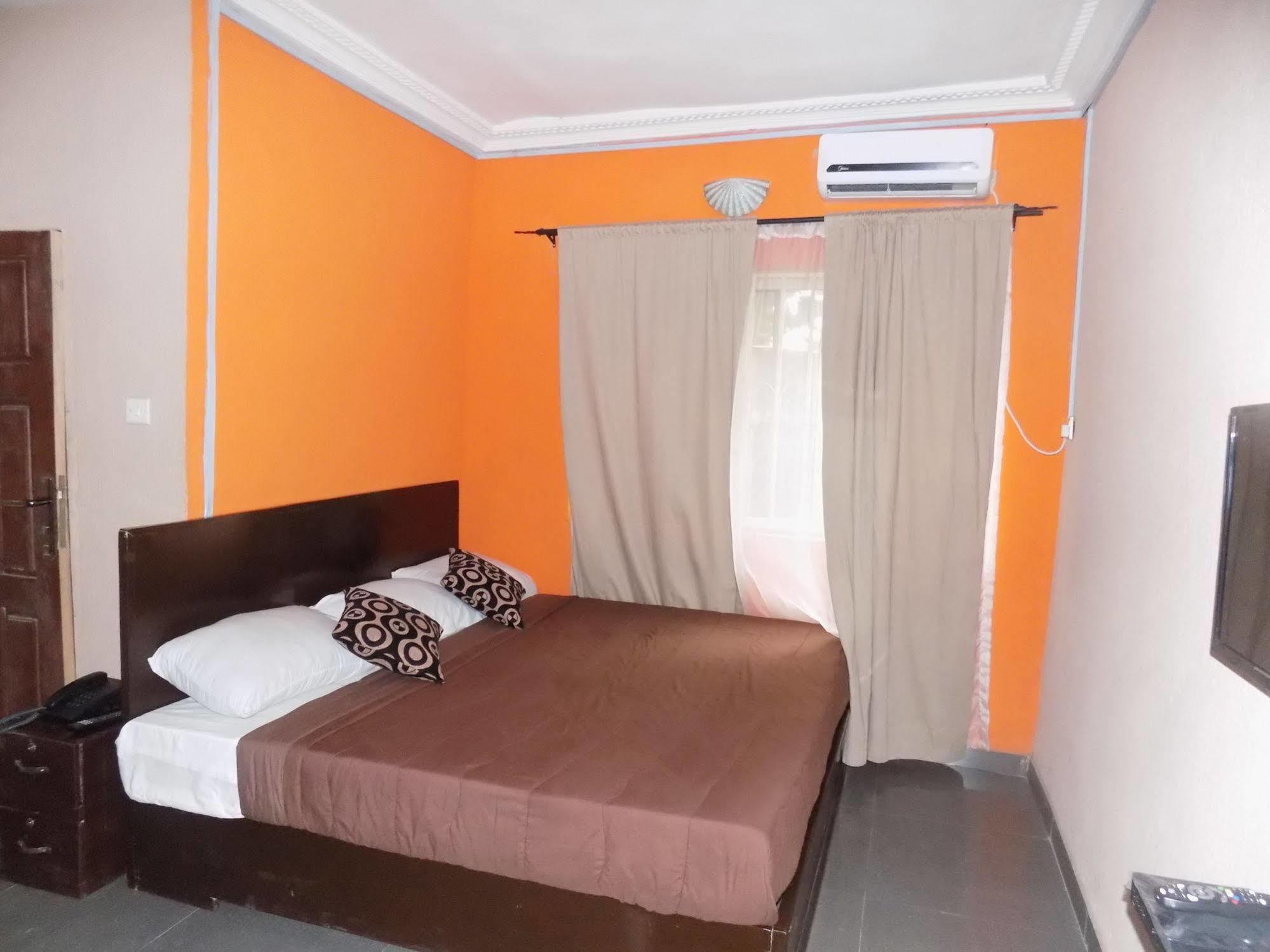 Posh Apartments And Hotel Ikeja Luaran gambar