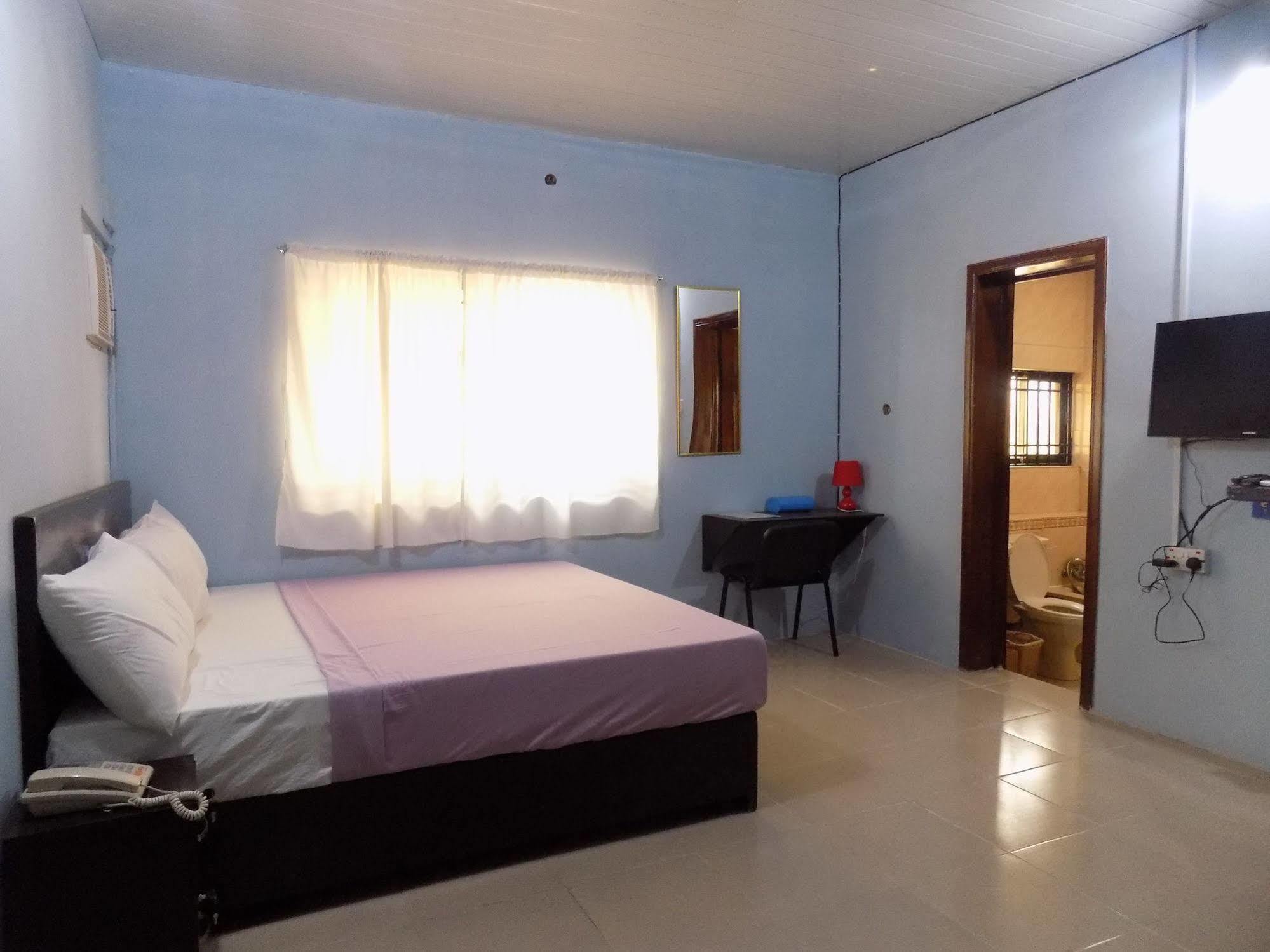 Posh Apartments And Hotel Ikeja Luaran gambar